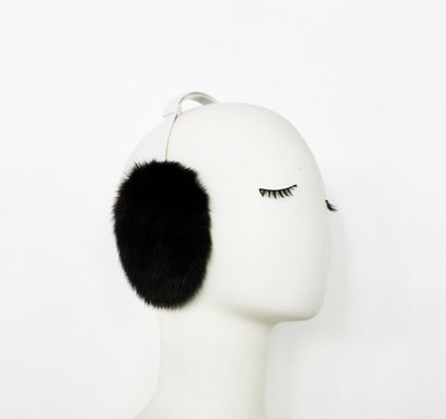 null Interchangeable fur earmuffs with sheepskin and mink trim