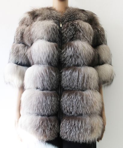 null Leather coat with grey fox fur inserts, 3/4 sleeves, two pockets, zipper closure,...