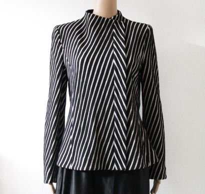null ARMANI COLLEZIONI, Women's jacket, black and beige stripe pattern, 
Italian...