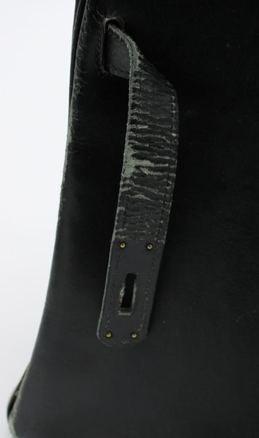 null HERMES, Kelly model handbag in black leather, one handle, with padlock, accompanied...