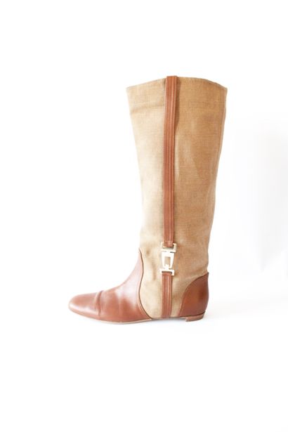 null SERGIO ROSSI, Pair of flat boots in linen canvas and brown leather, gilded metal...