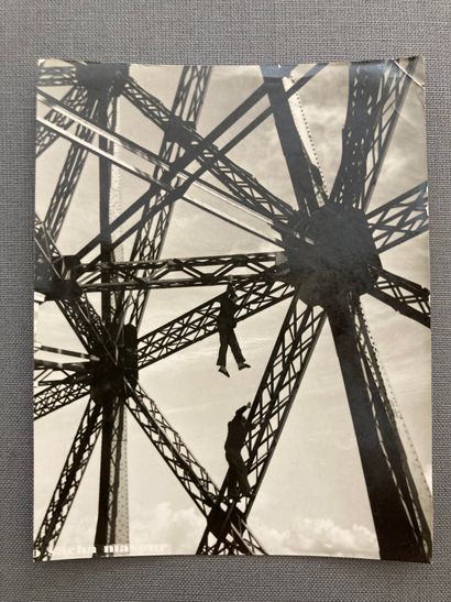 Sacha Masour (1897-1972) Sacha Masour (1897-1972) 
L'homme de la Tour Eiffel de Burgess...
