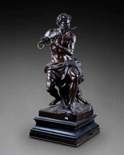 Antoine COYSEVOX (1640-1720), d'après Faune jouant de la flûte 
Epreuve en bronze... Gazette Drouot