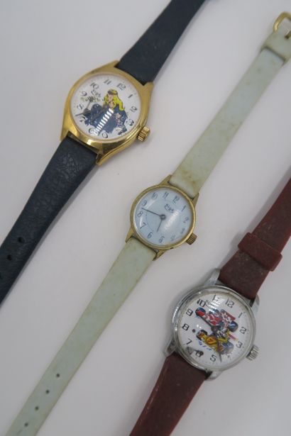 Elgé
Set of three small mechanical watches,...