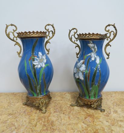 null BOCH Frères Keramis
Pair of blue-glazed earthenware vases with iris decoration...