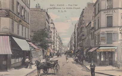 null 
FRANCE : Paris. Environ 270 cartes postales, époques diverses.

