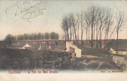 null 
ÉCAUSSINNES. Ensemble 5 cartes postales avant 1914 (2 angles froissés).

Place...