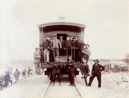 null 
[CHINA] [BEIJING - HANKOU RAILWAY ]- JEAN JADOT surrounded by his colleagues...
