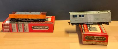 null 
[Cars & Accessories - Wagons & Accessoires] TRU-SCALE HO - Lot of 18 Cars....