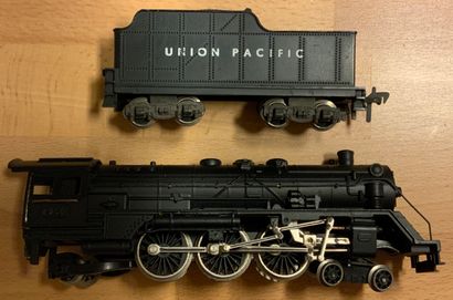 null 
[蒸汽机车] FLEISCHMANN - 联合太平洋4-6-2 #1366蒸汽机车和招标。

，没有原包装盒。没有经过测试。


蒸汽机车和招标。没...