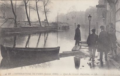 null 
PARIS : INONDATION DE 1910. Environ 200 cartes postales.

