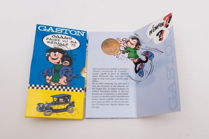 null 
[FRANQUIN ]- Cartes postales et quelques produits dérivés à l'effigie de Gaston...