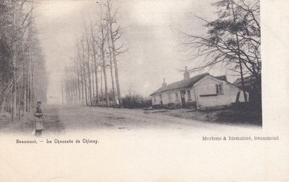 null 
CHIMAY & SURROUNDINGS. About 70 postcards, various periods. 

