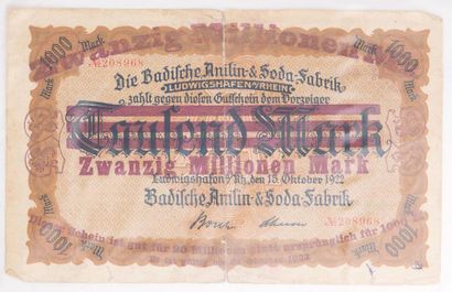 null 
[NUMISMATIQUE] Une quarantaine de billets de banque, d'époques diverses: Allemagne,...