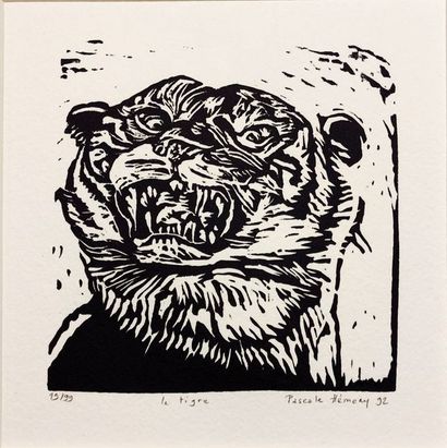 Hémery 
Pascale HÉMERY (1965 - ) - Le Tigre.

Bois en noir. Sujet: +/- 140 x 142...