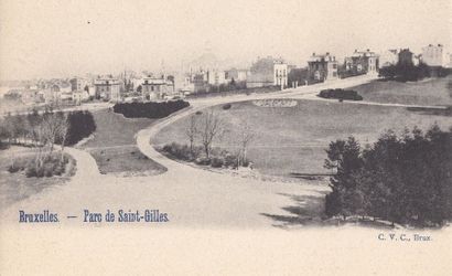 null 
BRUXELLES & Brabant, ainsi l'exposition de 1910. Environ 290 cartes postales,...