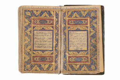 Coran miniature avec une reliure signée par Ahmad et datée : 1267 H./1850-51 Iran,...