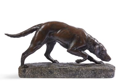 null Georges GRADET (1863-1939) 


Chien à l'arret 


Epreuve en bronze à patine...