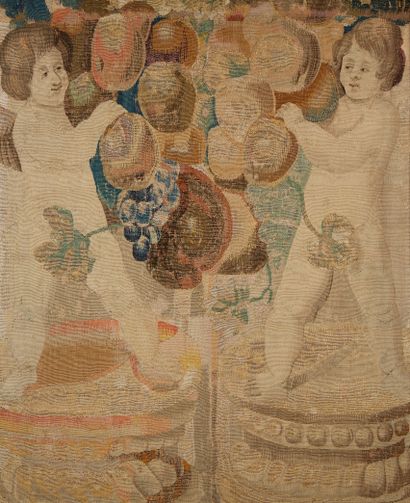 null Fragment of a 17th century tapestry


Bacchus 


83 x 68 cm 


In a gilded wood...