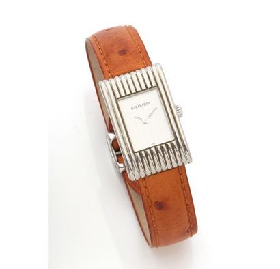 null BOUCHERON

Steel bracelet watch, Reflet model, the rectangular dial with grey...