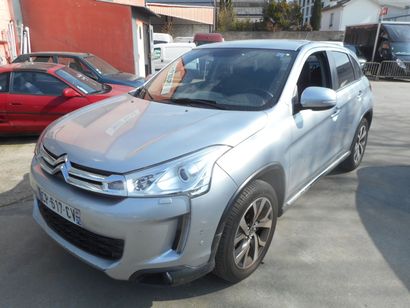 null VP CITROEN C4 AIRCROSS BREAK de couleur Grise 

Carburant : GO 

Puissance Administrative...