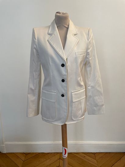 null YVES SAINT LAURENT left bank 

Elegant white cotton suit jacket.

Some light...