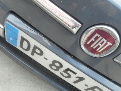 null VP FIAT 500 CI de couleur Grise 

Carburant : ES 

Puissance Administrative...