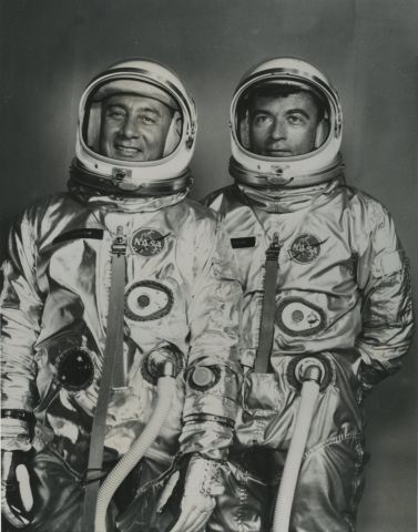 null Photographe non identifié. Missions Gemini, 1962-1964. Cinq (5) tirages argentiques...