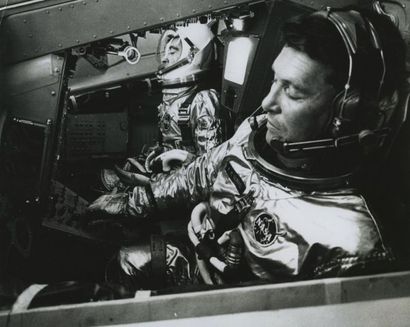 null Unidentified photographer. Gemini Missions, 1962-1964. Five (5) vintage silver...