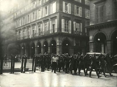 null Unidentified photographer. Liberation of Paris, eleven (11) photographs 19-26...
