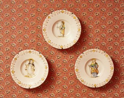 null Set of dishes and decorative plates including :

- 3 plates decorated with Saints...