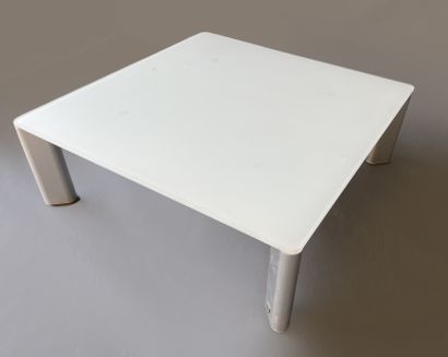 null SIFAS 

Table basse d'extérieur, prototype à quatre pieds et plateau carré en...