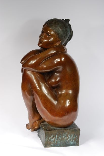 null Christan DELLA GIUSTINA (Né en 1959) 

Femme recroquevillée 

Epreuve en bronze...