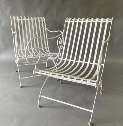 null Paire de fauteuils d'extérieur en fer forgé blanc

Travail Moderne 

91 x 55...