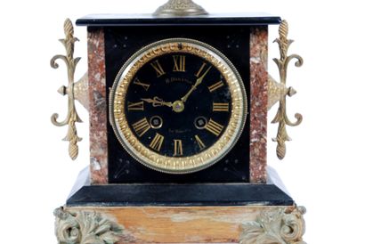 null Marble and gilt bronze clock 

The dial signed H. Doranlo in Le Havre

37 x...