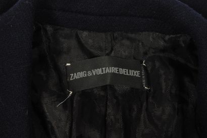 null ZADIG VOLTAIRE DELUXE 

Long coat in navy blue wool and silver metal rivets.

T....