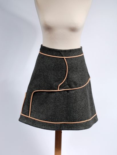 MARNI 
Trapeze skirt in grey wool and old...
