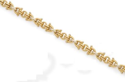 null Collier en or blanc et jaune 18K 750/000 à décor de maillons articulés figurant...