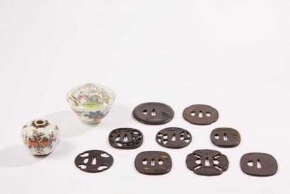 null Japon

Lot comprenant neuf tsubas en fer à motif animal, végétal et floral 

D....