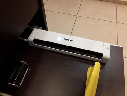 3 scanner Brother DS-720d