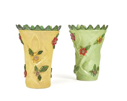Paire de vases décoratifs vert et jaune en...