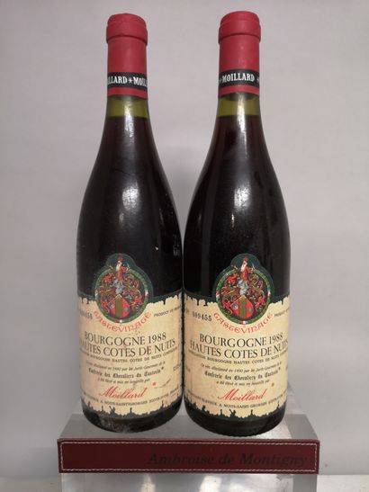 null 2 bouteilles HAUTES CÔTE S DE NUITS - MOILLARD 1988 

Etiquettes légèrement...