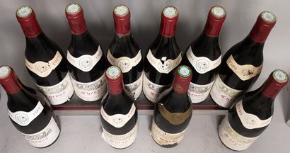  10 bouteilles CHENAS dont 5 "Domaine des Pierres" - G. TRICHARD 
9 de 1989 et 1...