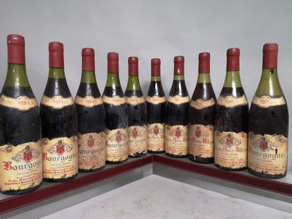 null 10 bouteilles BOURGOGNE DIVERS - Roger DUPASQUIER A VENDRE EN L'ETAT 

2 de...