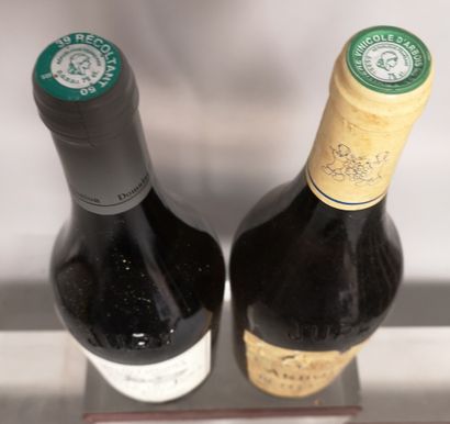 null 2 bouteilles VINS de JURA DIVERS

1 ARBOIS "Béthanie" 1996 - FRUITIERE VITICOLE...