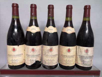 null 5 bouteilles GEVREY CHAMBERTIN - MONTREYNAUD 1991

Etiquettes tachées et abîmées....