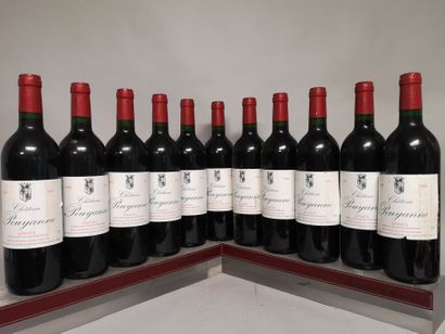 null 11 bouteilles Château POUYANE - Graves 1999 

Etiquettes tachées dont 1 manquante....