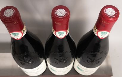 null 3 bouteilles CHATEAUNEUF DU PAPE "Reine Jeanne" - OGIER 2015