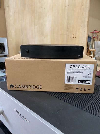 null CAMBRIDGE

Pré amplificateur CP2 BLACK