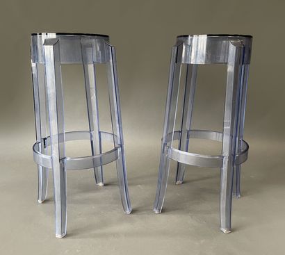 null Charles GHOST pour KARTELL 

Paire de tabourets de bar empilables en plastique...